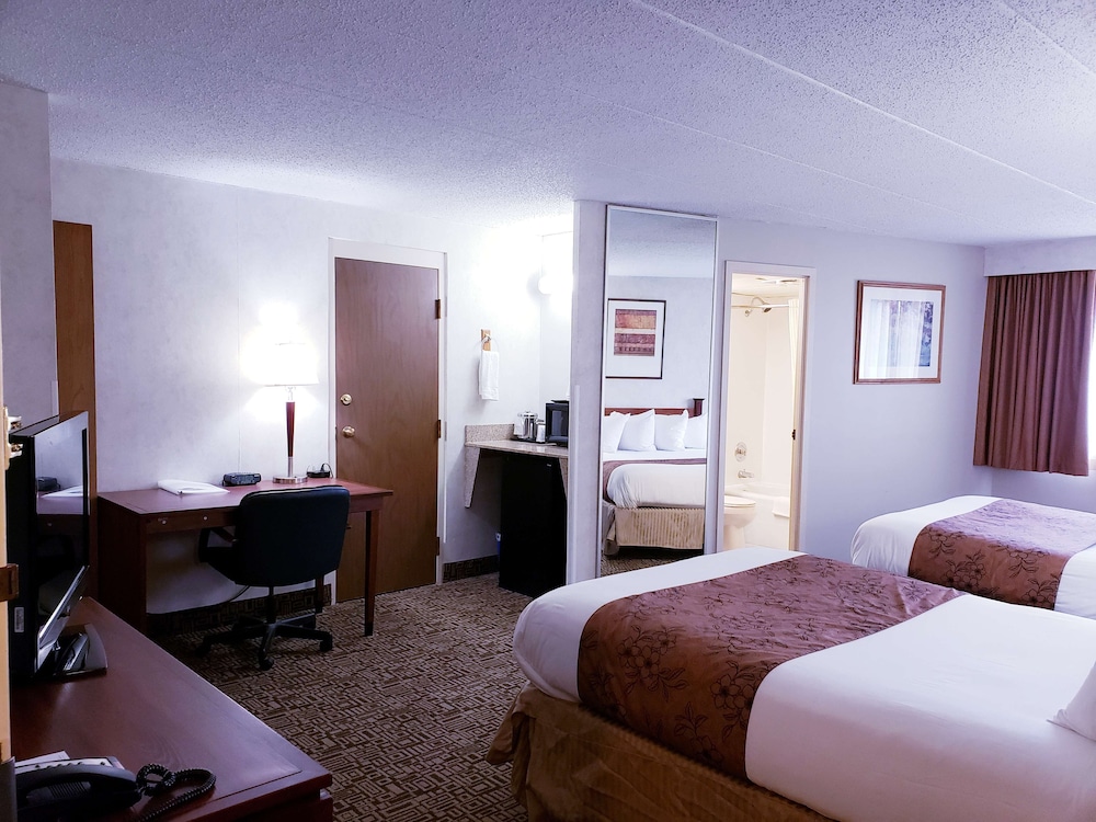 Quality Inn & Suites Black River Falls I 94 - photo 20