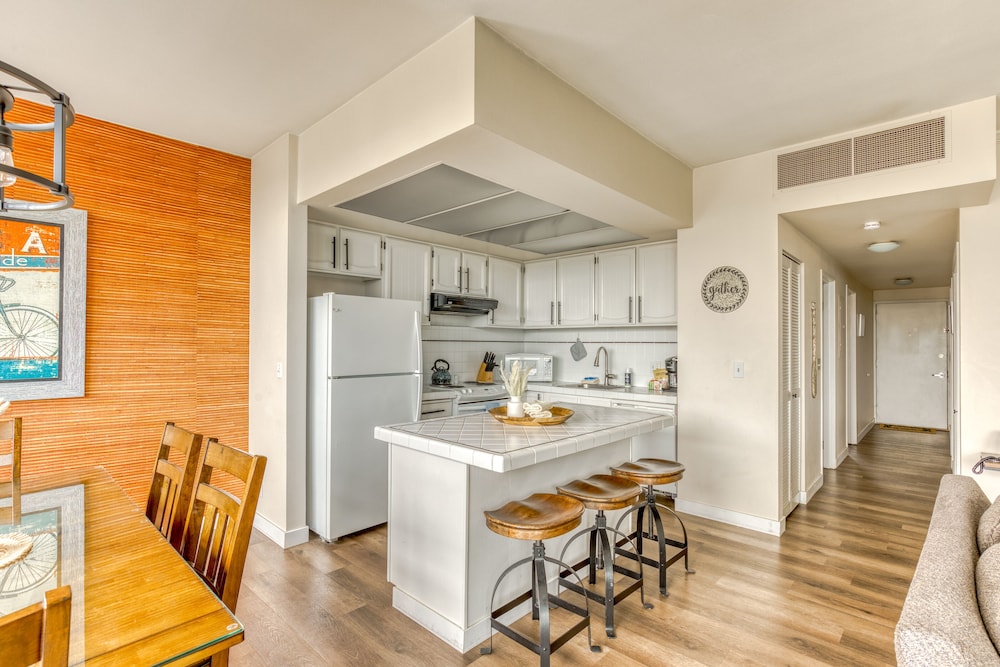 Sand & Sea Resort Condominiums - photo 392