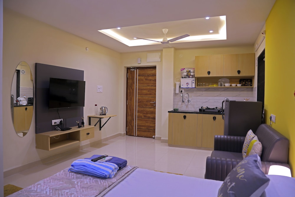 Srinivasam Studio Flat - carbon neutral hotel in Hyderabad