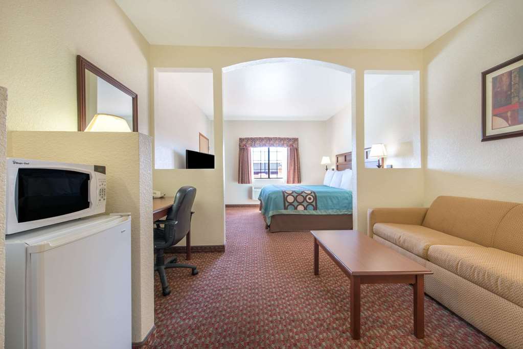 Super 8 by Wyndham Abilene South - photo 11
