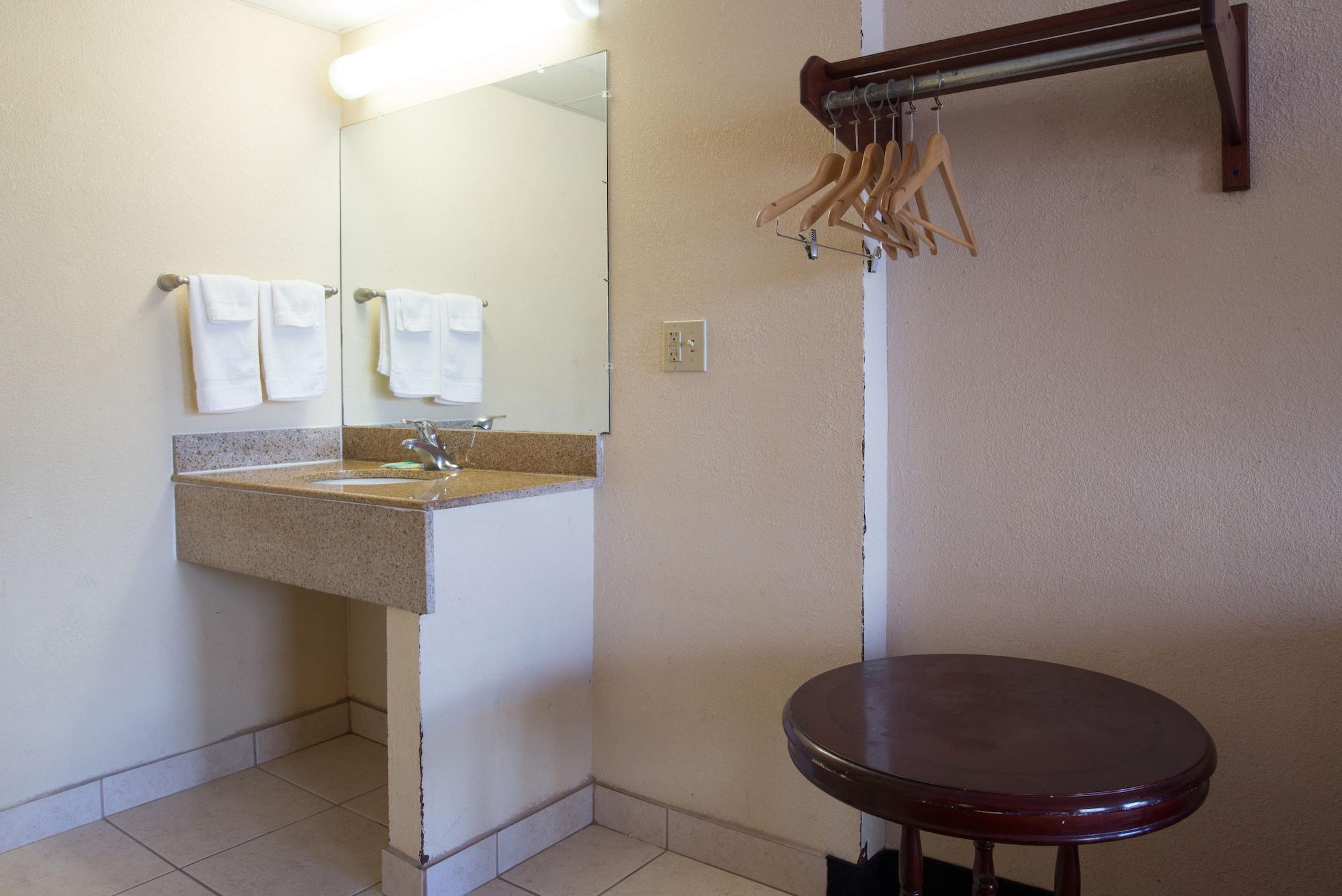 Motel 6 Cocoa Fl - photo 28