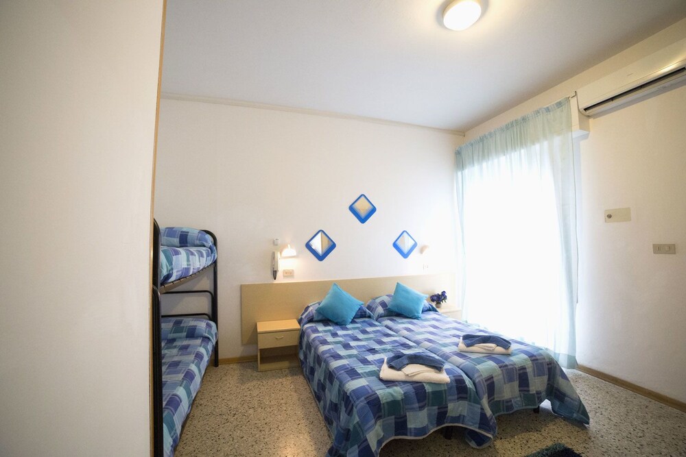 Hotel Tv — Rimini — photo 5