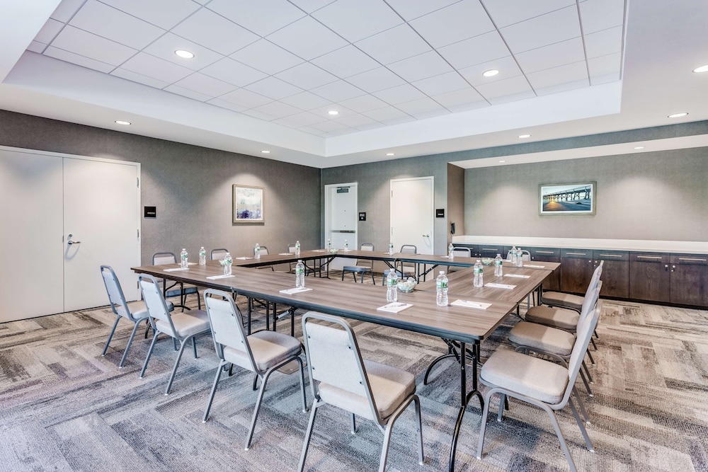 Hampton Inn & Suites Kittery Portsmouth - photo 35