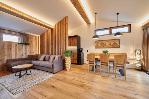 Penthouse Suite by Brugger — 4-Star Luxury Hotel in Taxenbach, Austria