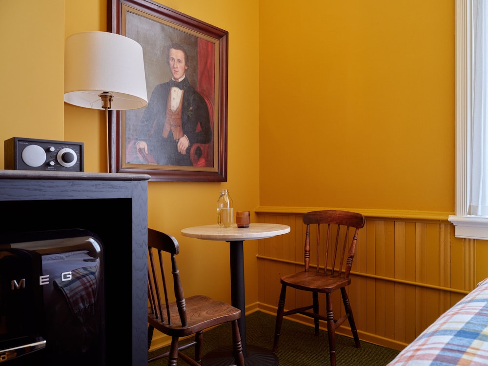 The Abner Hotel - photo 13