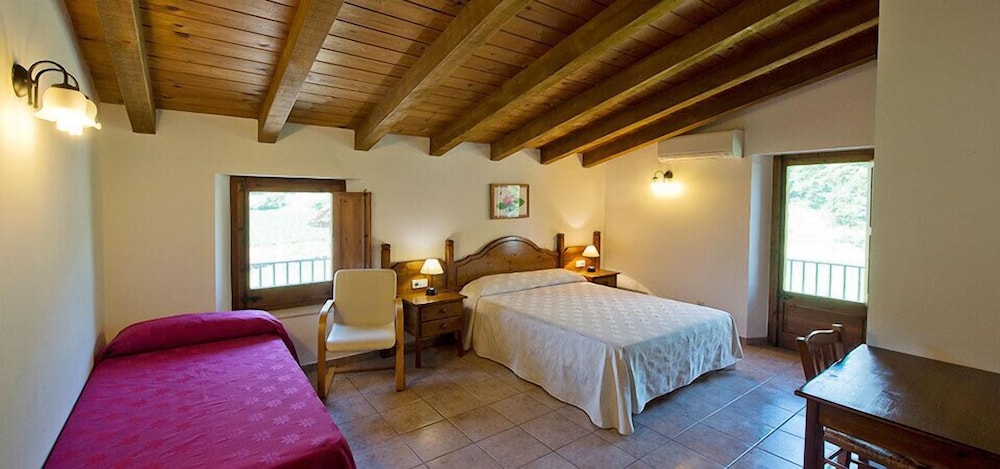 Mas El Ferrés — hotel in Vilanova De Sau