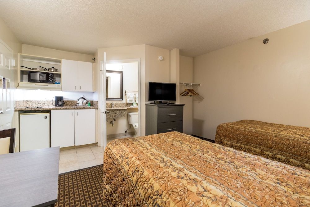 Siegel Select Bartlett Extended Stay in Tennessee - photo 15