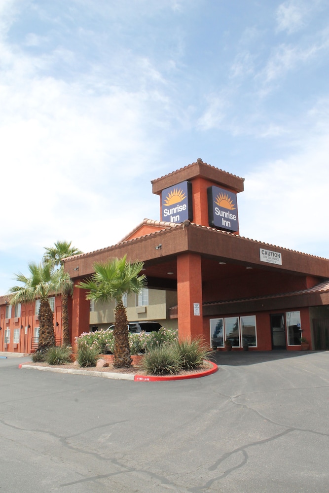 Sunrise Inn Hotel - photo 68