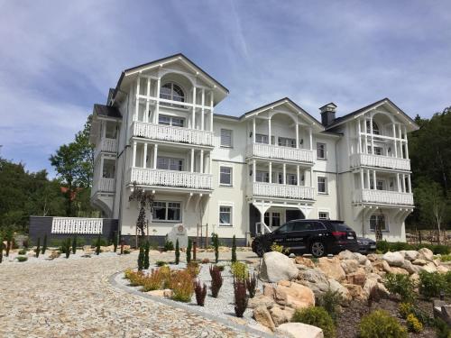 Dolina Wikingów apartament z dużym tarasem — 4-Star Luxury Hotel in Szklarska Poreba, Poland