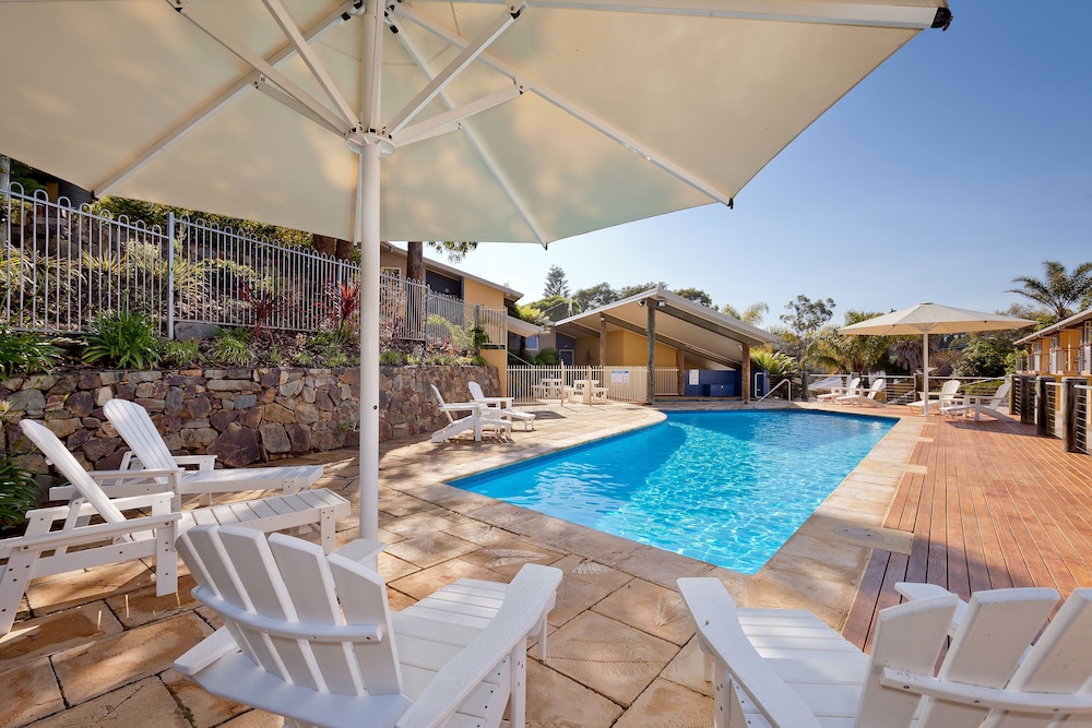 Tathra Beach House Apartments — 4-Star Luxury Hotel in Tathra, Australia