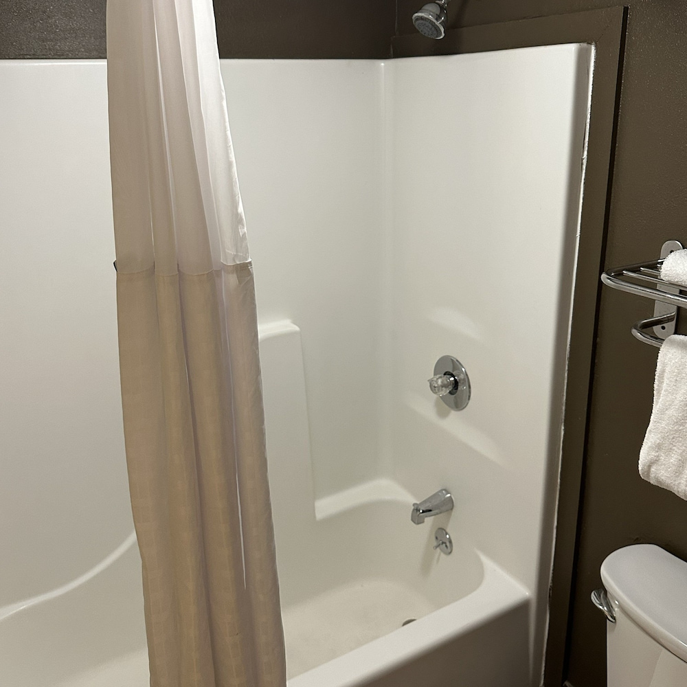 Red Roof Inn & Suites Marysville - photo 27