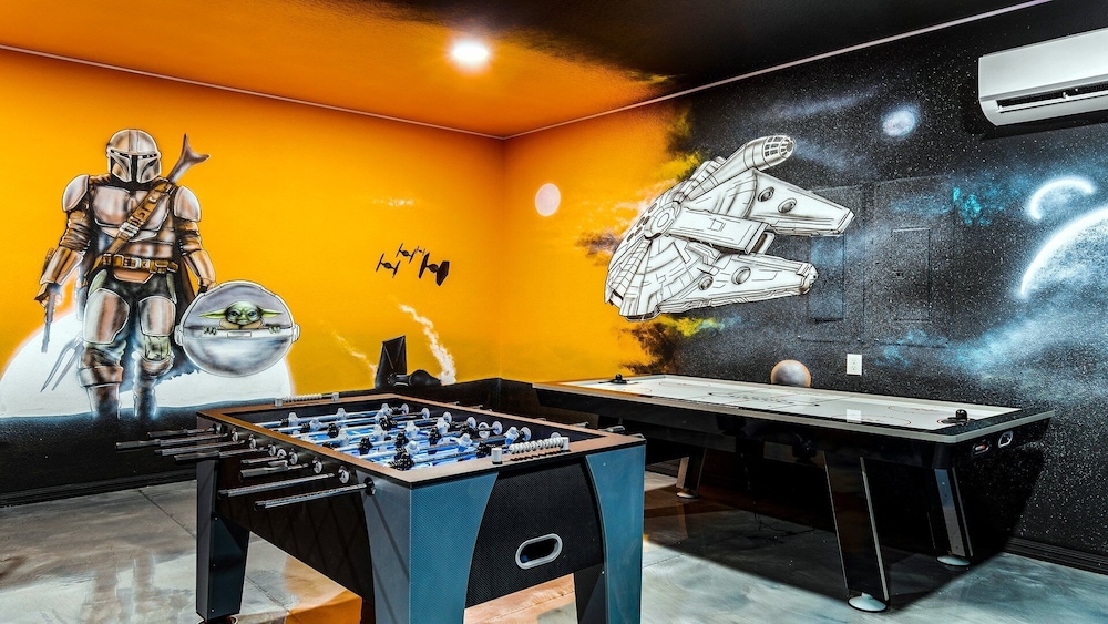 Family friendly Oasis With Game Room & Pool - photo 44