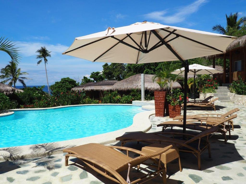 Magic Oceans Dive Resort — Anda — photo 3
