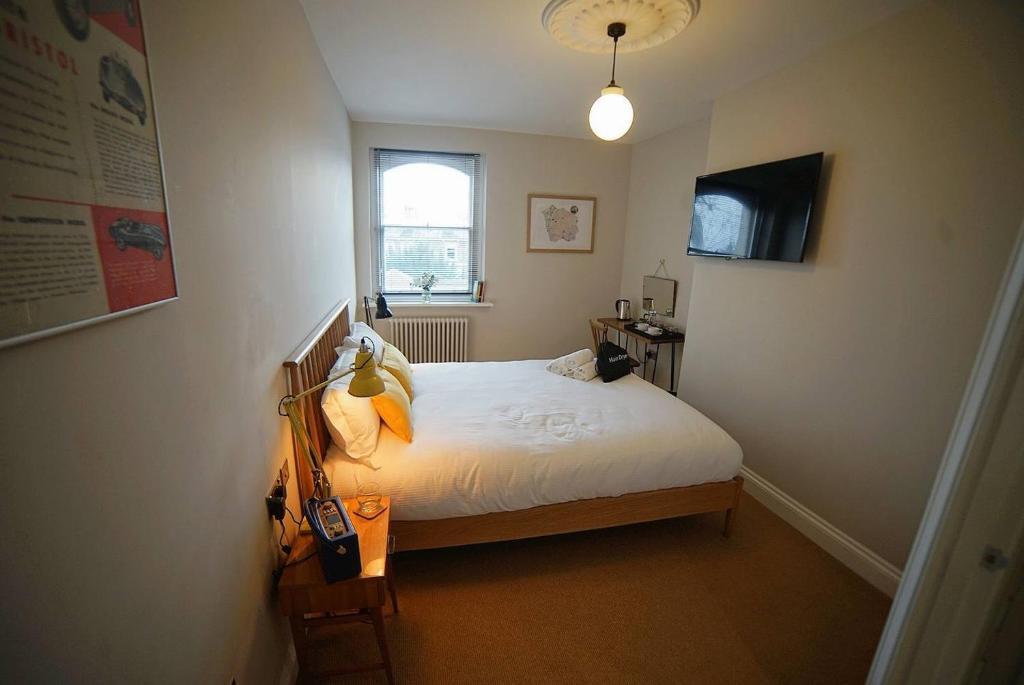 The Alma Taverns Boutique Suites Room 3 Hopewell in Bristol, United Kingdom