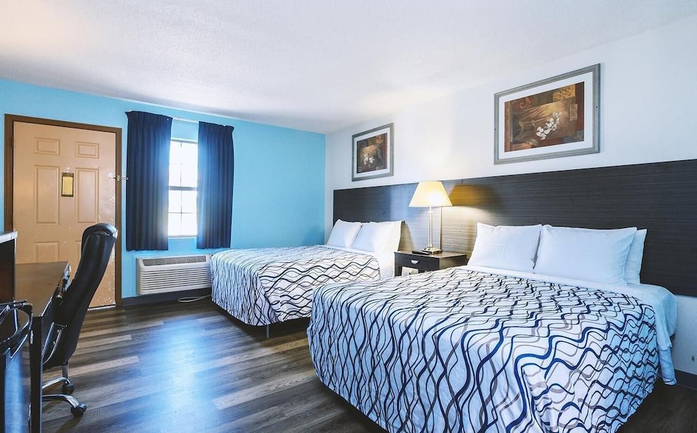 Sky Palace Inn & Suites Wellington - photo 11