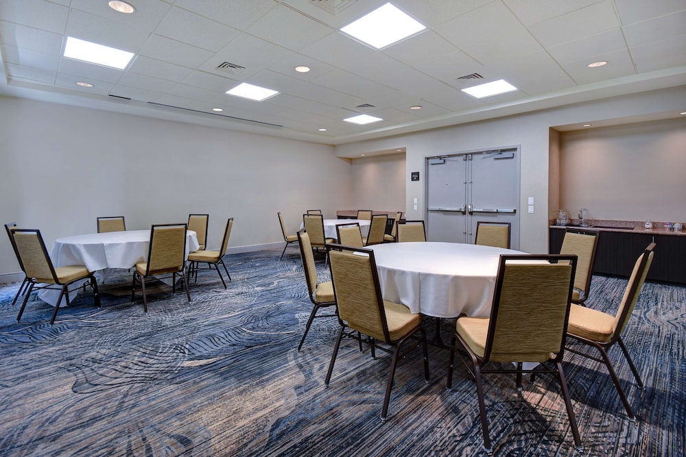 Hilton Garden Inn Ft Myers - photo 42