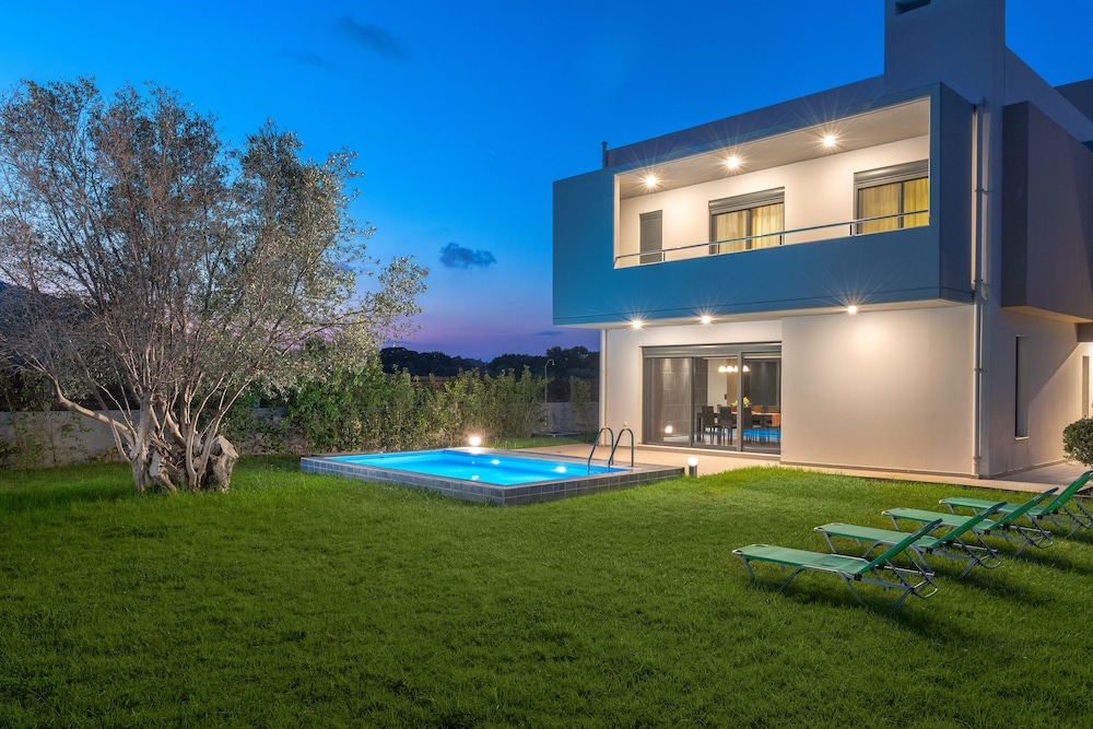 Filerimos Villa — 4-Star Luxury Hotel in Rodos, Greece