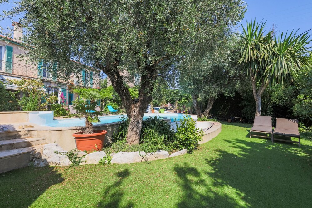 La Vencianne Ii Vi4139 — 4-Star Luxury Hotel in Vence, France