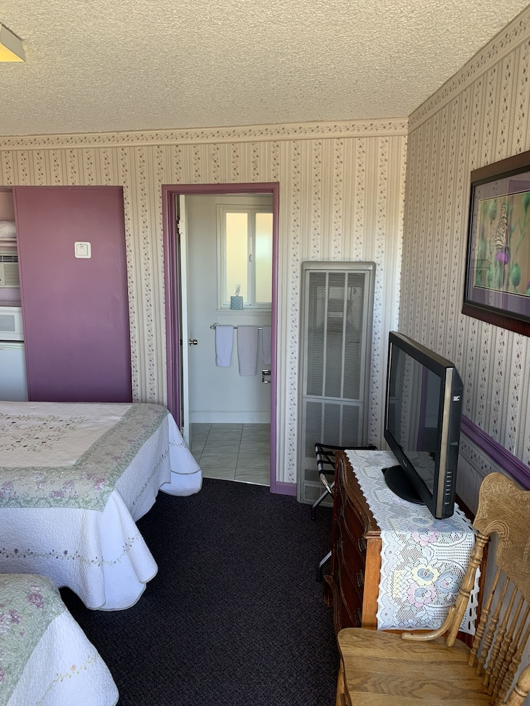 Sugarloaf Mountain Motel - photo 6