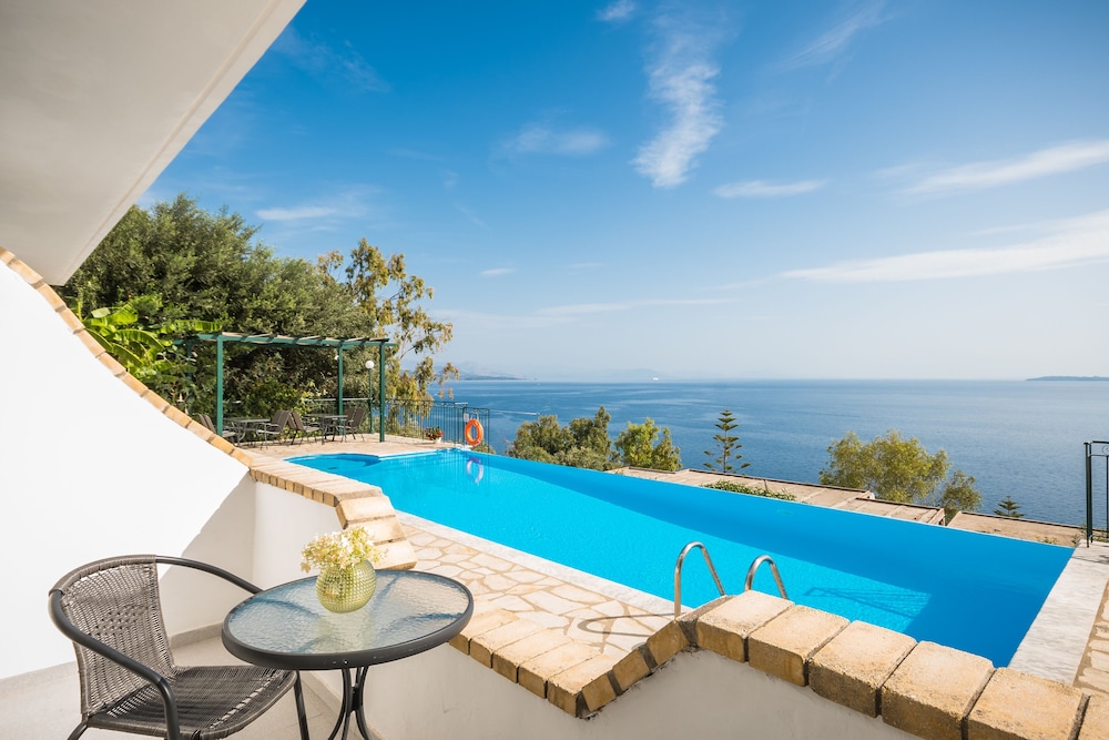 Four Bedroom Villa Eleni by Konnect with Private Pool & Stunning Seaview — 4-Star Luxury Hotel in Corfu, Greece