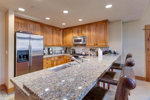 Catamount #101 and 101a in Truckee, United States