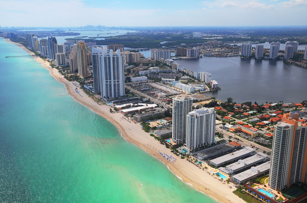 Marenas Beach Resort - photo 54
