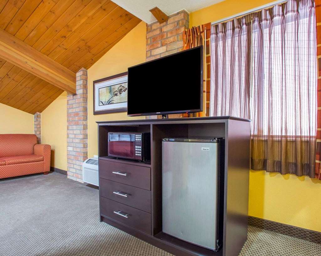 Quality Inn & Suites Kimberly Appleton East - photo 16