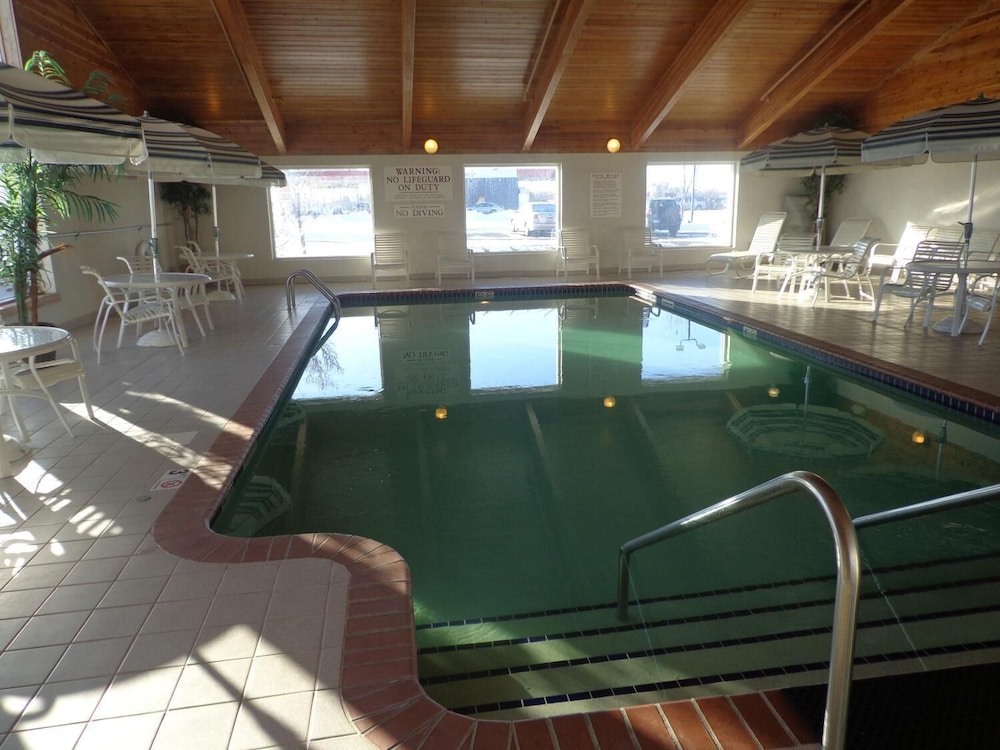 AmericInn by Wyndham Madison SD - photo 35