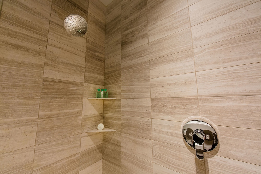 The Mosaic Hotel Beverly Hills - photo 36