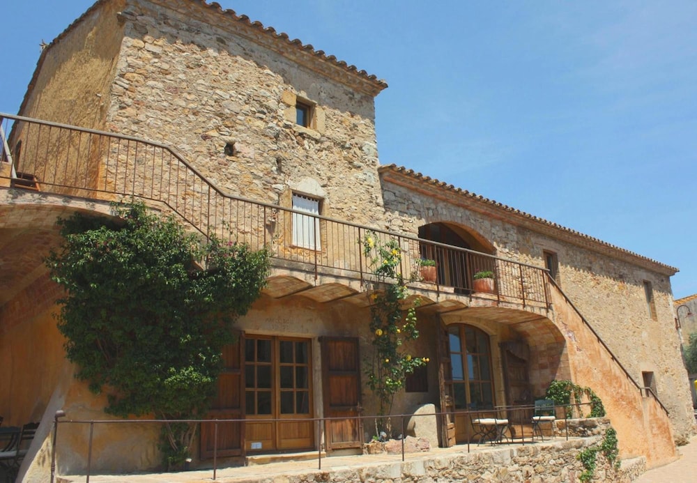 Hotel del Teatre Adults Only — hotel in Regencos