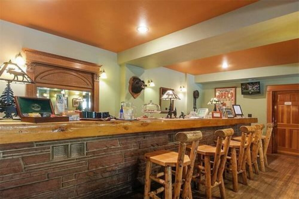 Alps Boulder Canyon Inn - photo 51