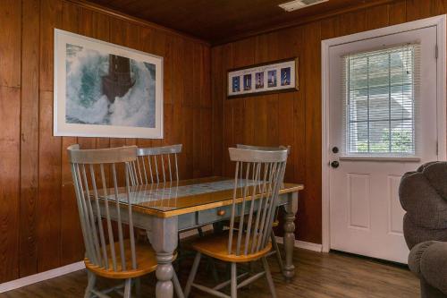 Jerseys Shore by Oak Island Accommodations - photo 36