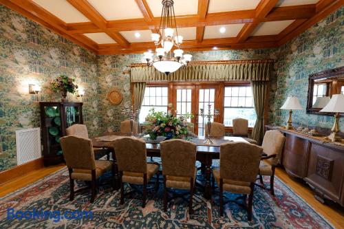 Captain Henderson House - photo 68