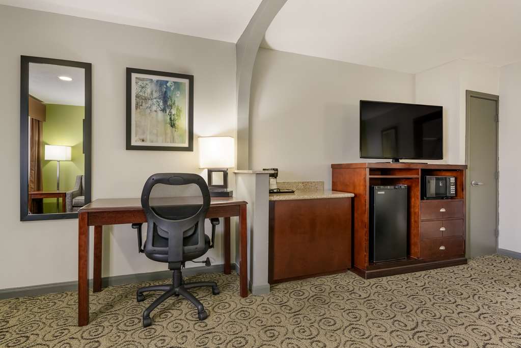 SureStay Hotel by Best Western Deer Park - photo 21