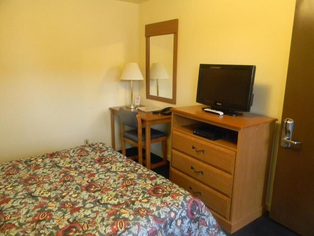 Aircrest Motel - photo 16