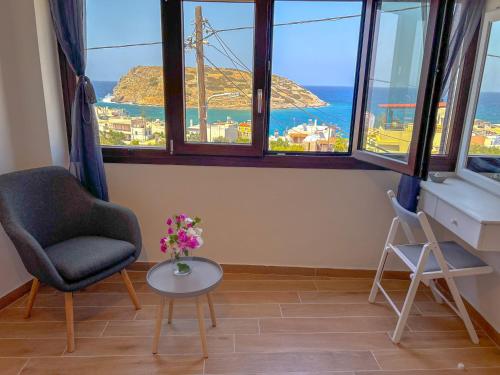 Mandora's Sea View Apartment — 4-Star Luxury Hotel in Sitia, Greece