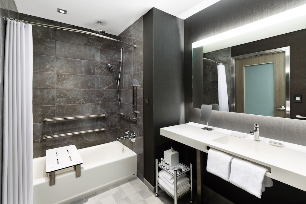 AC Hotel by Marriott Bethesda Downtown - photo 19