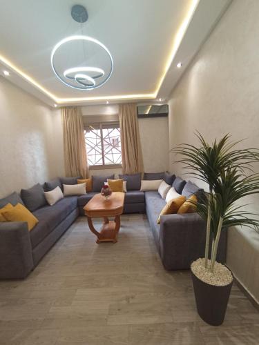 Appartement Mima Marrakech Proche centre ville cosy et spacieux — 4-Star Luxury Hotel in Marrakesh, Morocco