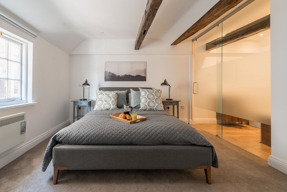 Hampden Apartments The Louis — 4-Star Luxury Hotel in Windsor, United Kingdom
