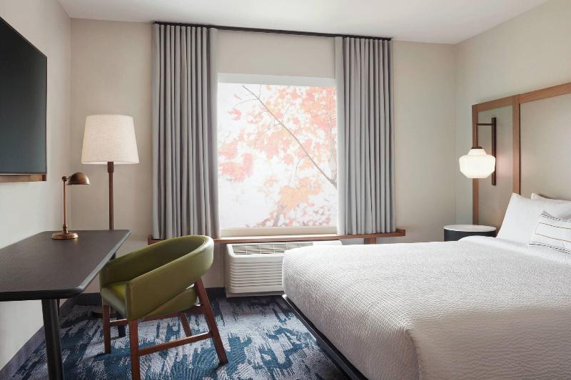 Fairfield Inn & Suites by Marriott Clear Lake - photo 4