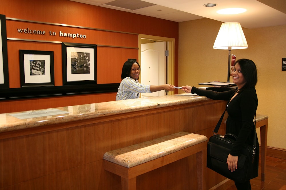 Hampton Inn Hampton Newport News - photo 3
