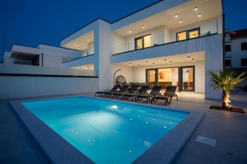 Villa Diva — 4-Star Luxury Hotel in Dobrinj, Croatia