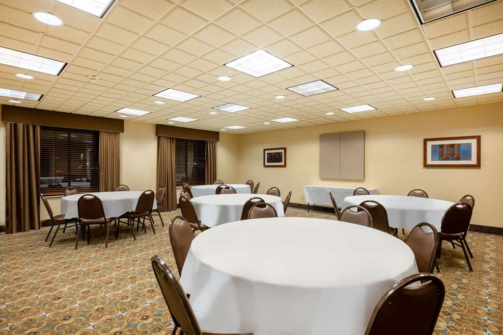 Wingate by Wyndham Gillette - photo 38