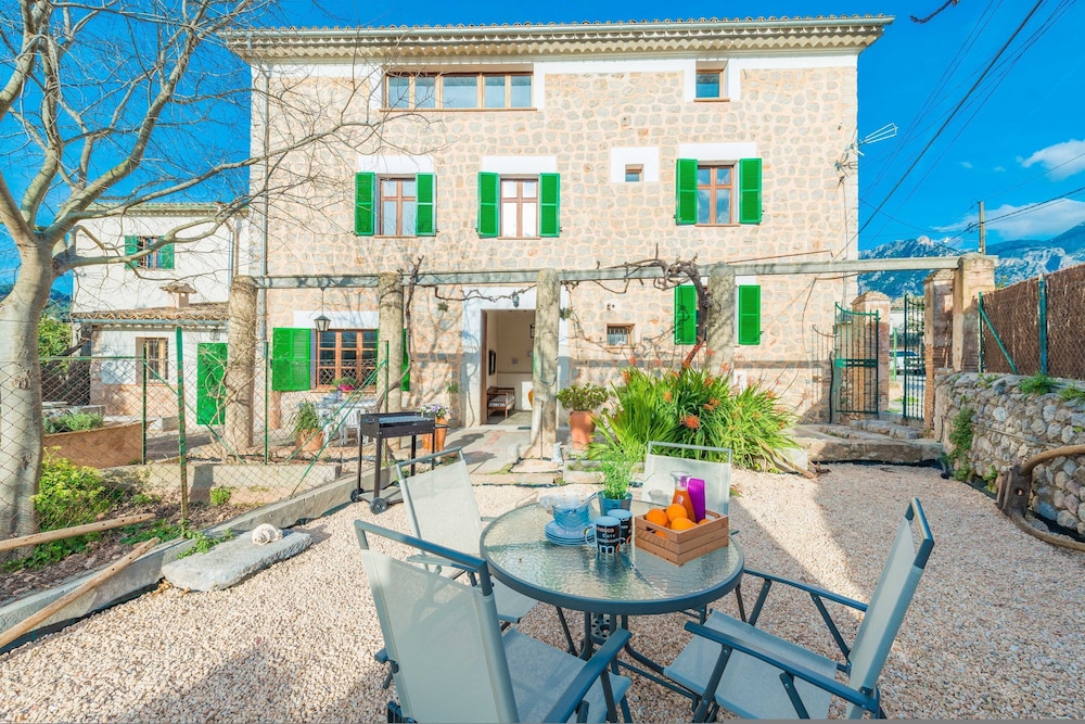 Can Raia - carbon neutral hotel in Soller