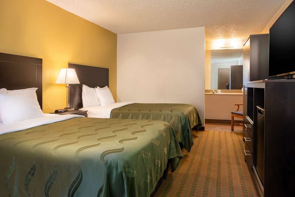 Quality Inn at Arlington Highlands - photo 13
