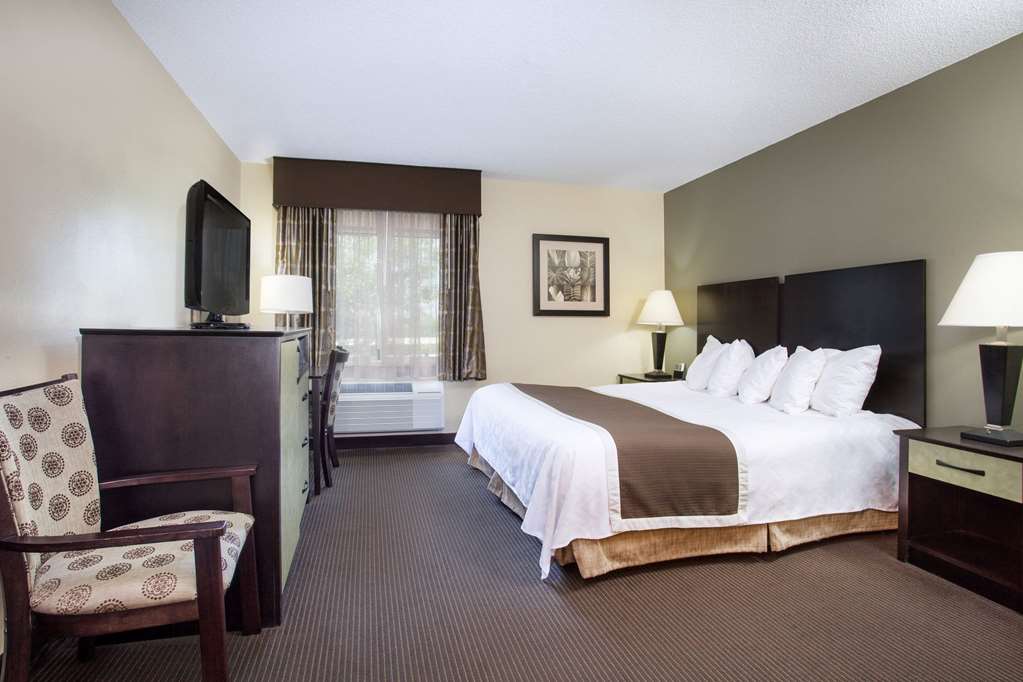 Baymont by Wyndham Dale - photo 9