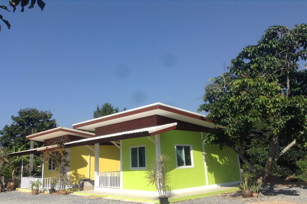 Baan Suan Bangsaray in Sattahip, Thailand