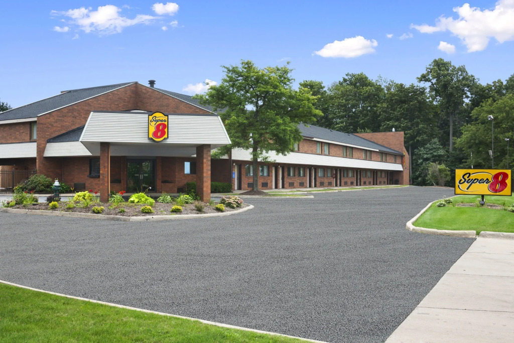 Super 8 Beachwood Cleveland Area - photo 24