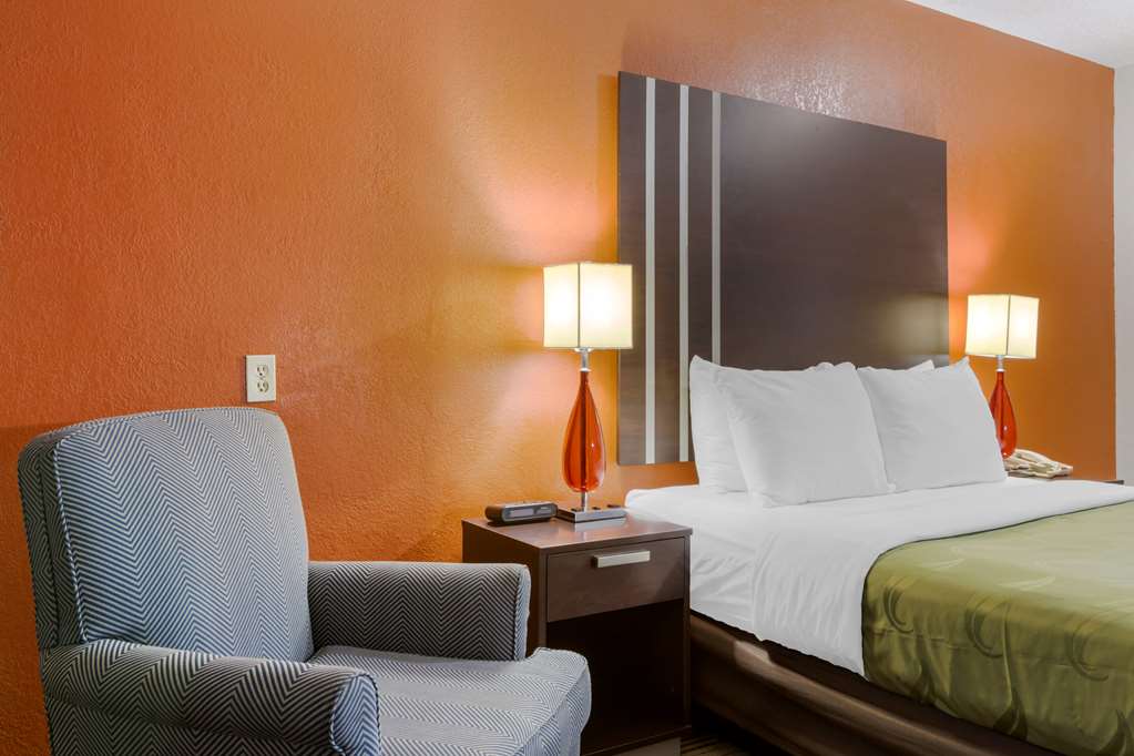 Quality Inn Columbus East - photo 9