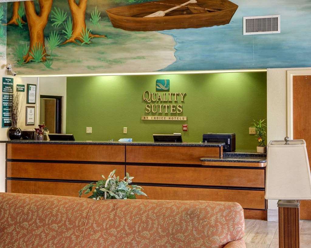 Quality Suites Baton Rouge East Denham Springs - photo 12